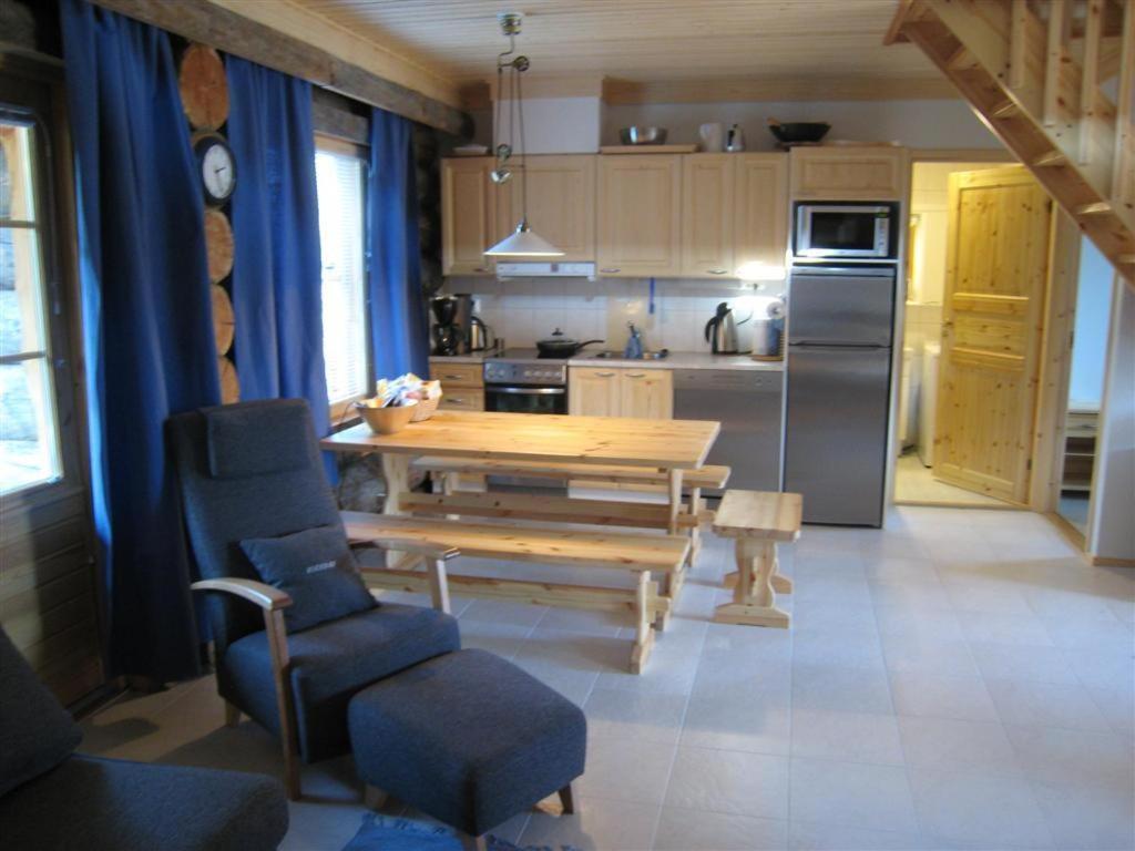 Lost Inn Cabins Akaslompolo Luaran gambar
