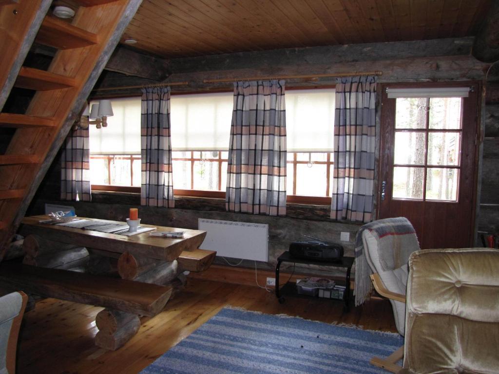 Lost Inn Cabins Akaslompolo Bilik gambar