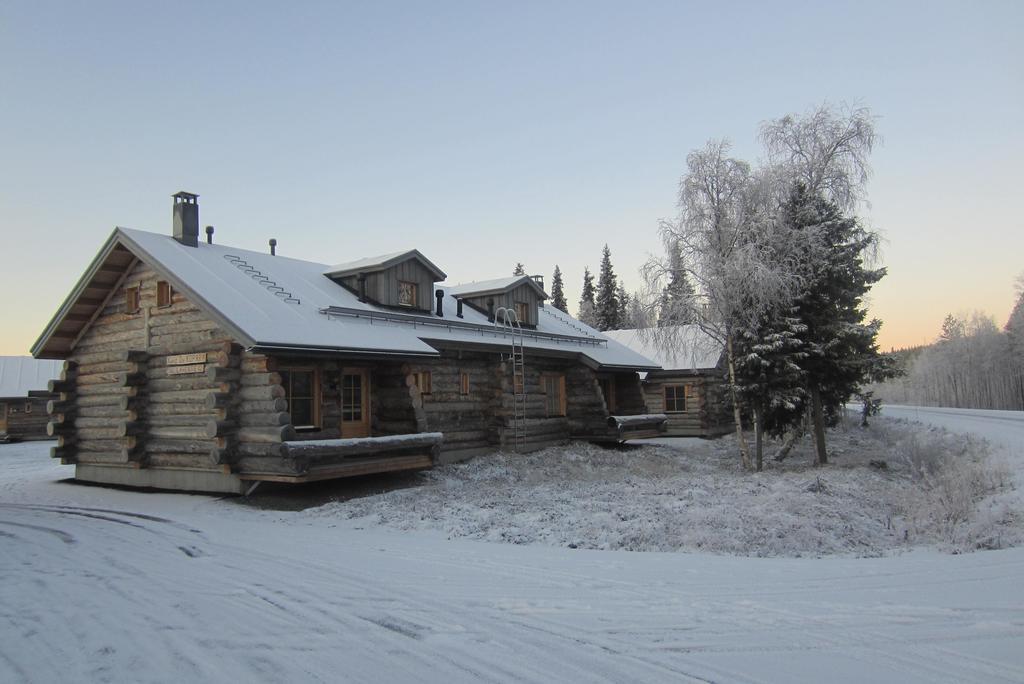 Lost Inn Cabins Akaslompolo Bilik gambar